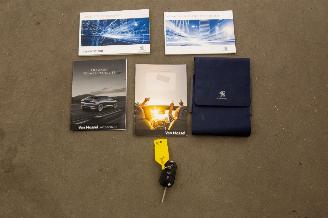 Peugeot 208 1.2 PureTech Automaat 107.250 km Navi Clima Allure picture 31