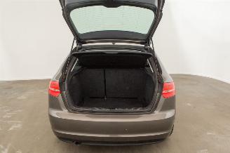 Audi A3 1.6 TDI Navi Clima Leder picture 34