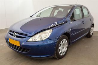 krockskadad bil auto Peugeot 307 1.6-16V Automaat Clima XT Premium 2005/6