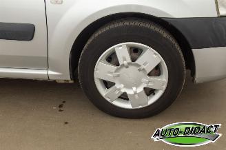 Dacia Logan 1.6 Lauréate picture 25