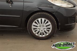 Peugeot 207 1.4 VTi X-line Airco picture 28