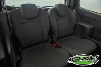 Renault Twingo 1.2 16V Dynamique Clima picture 16