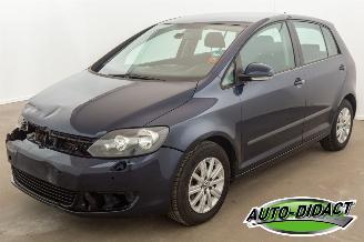 Vaurioauto  passenger cars Volkswagen Golf plus 1.2 TSI Clima Navi 2013/3