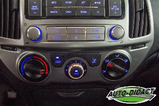 Hyundai I-20 1.2 Airco Leder picture 9