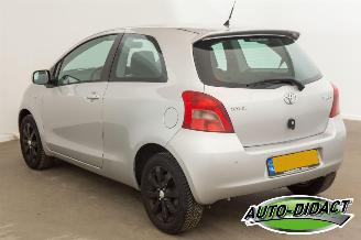 Toyota Yaris 1.3 VVTi Airco picture 3