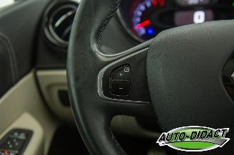 Renault Captur 1.2 TCe INITIALE PANO Leder Camera Clima Navi picture 15