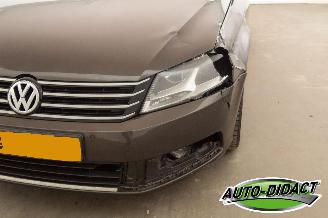 Volkswagen Passat 1.6 TDI Clima Navi Comfort Executive Line BlueMotion picture 43