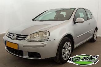 skadebil auto Volkswagen Golf 1.4 Optive Airco 2008/2