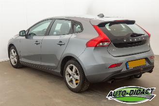 Volvo V-40 1.6 T2 Clima Navi MOTORSCHADE Kinetic picture 3