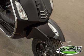 Vespa  Primavera picture 14