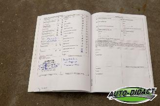 Volkswagen Golf 1.6 TDI BlueMotion Clima Navi picture 31