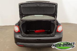 Volkswagen Jetta 1.6 FSI Airco Clima Trendline picture 34