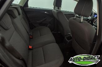 Ford Focus 1.0 EcoBoost Airco Navi Koppakking vervangen Edition picture 22
