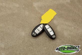 Nissan X-Trail 1.6 Navi Clima Camera Pano Leder Tekna picture 31