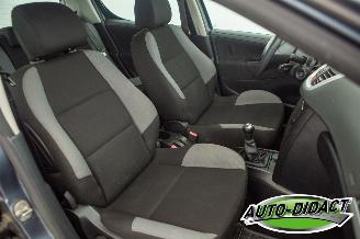 Peugeot 207 1.4-16V Airco Color-line picture 15