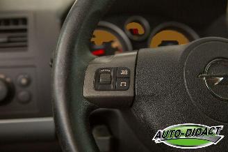 Opel Zafira 2.2 Automaat 7p Cosmo picture 13