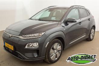 Voiture accidenté Hyundai Kona EV Fashion 64 kWh Camera Navi Clima 2020/11