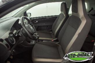 Volkswagen Up! 1.0 high up! Airco Stoelverwarming picture 18