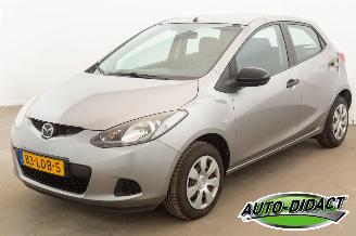 krockskadad bil auto Mazda 2 1.3 XS 2010/3