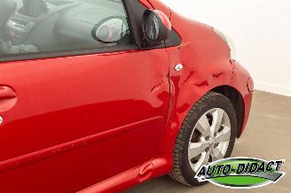 Toyota Aygo 1.0-12V Automaat Airco Aspiration Red Navigator picture 29