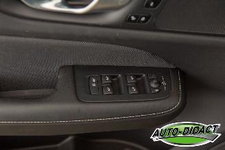 Volvo V-60 2.0 B4 Automaat 8794 km Digi Dash Camera Navi Plus Dark picture 14