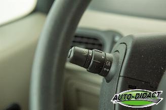 Renault Modus 1.2 -16V Airco picture 11