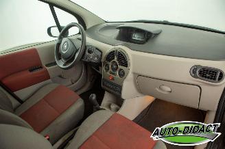 Renault Modus 1.2 -16V Airco picture 13