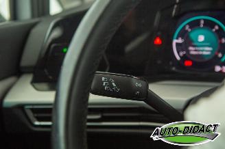 Volkswagen Golf 2.0 TDI Digi Dash Clima 108.576 km Life picture 16