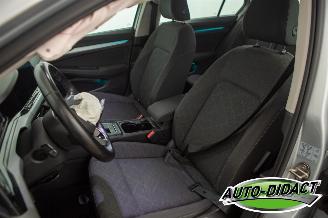 Volkswagen Golf 2.0 TDI Digi Dash Clima 108.576 km Life picture 26