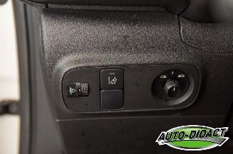 Citroën C3 1.2 PureTech Feel Clima Navi Motorschade picture 13