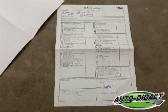 Kia Carens 2.0 CVVT 7p. Clima X-ecutive picture 27