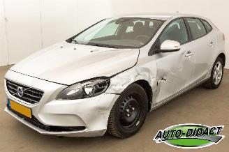  Volvo V-40 2.0 D2 Navi Clima 2015/9