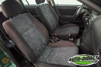 Opel Astra 1.6-16V Club picture 15