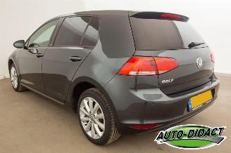 Volkswagen Golf 1.2 TSI Clima Connected Series picture 3