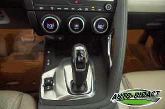 Jaguar E-Pace 2.0 P200 AWD Automaat Pano Camera Leder picture 12
