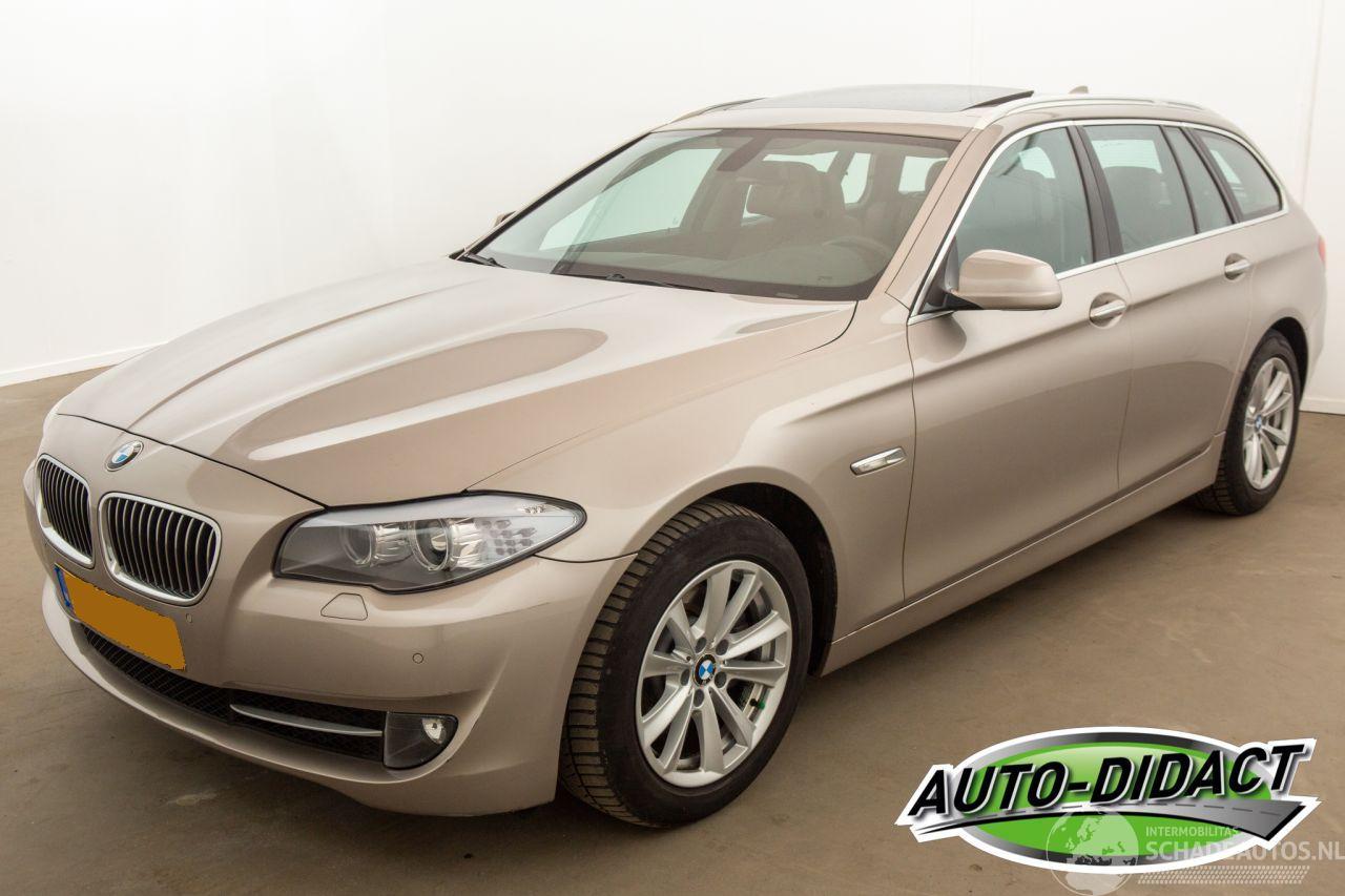 BMW 5-serie 523i Automaat 1e eigenaar Pano Leder Navi High Executive