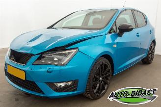 Vaurioauto  passenger cars Seat Ibiza 1.0 EcoTSI FR Connect 2017/2