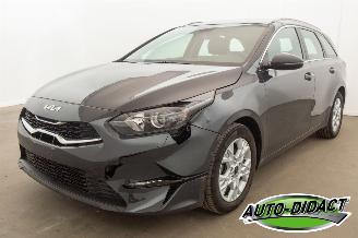 skadebil auto Kia Ceed 1.0 23.421 km Navi Clima Camera 2023/11