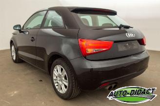 Audi A1 1.4 TFSI 72.800 km Carpas Airco Pano Attraction picture 3