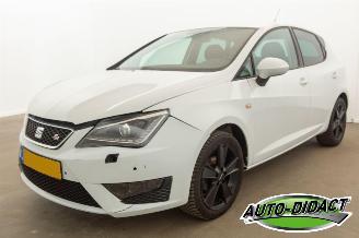 krockskadad bil auto Seat Ibiza 1.0 EcoTSI FR Navi Clima Connect 2016/7