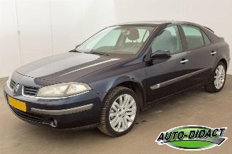 Avarii autoturisme Renault Laguna 2.0-16V Clima Navi Tech Line 2007/1