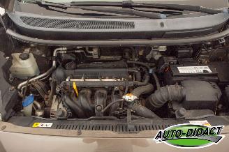 Kia Venga 1.4 CVVT Navi Airco Plus Pack picture 31