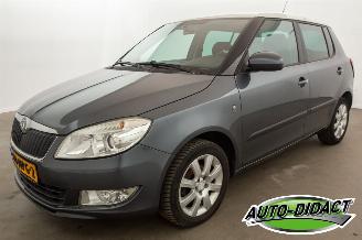 krockskadad bil auto Skoda Fabia 1.2 TSI Airco Ambition 2010/10