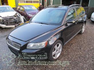 krockskadad bil auto Volvo V-50 V50 (MW) 1.8 16V (B4184S11) [92kW]  (04-2004/12-2010) 2006/7