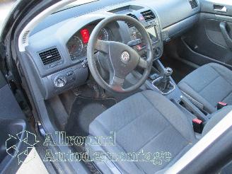 Volkswagen Golf Golf V (1K1) Hatchback 2.0 FSI 16V (BVY(Euro 4)) [110kW]  (01-2004/11-=
2008) picture 10