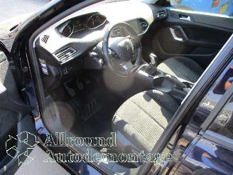 Peugeot 308 308 SW (L4/L9/LC/LJ/LR) Combi 5-drs 1.2 12V e-THP PureTech 110 (EB2DT(=
HNZ)) [81kW]  (03-2014/12-2021) picture 9