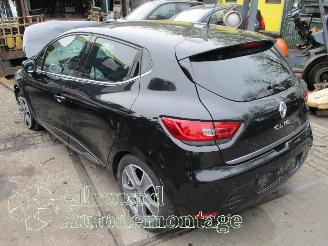 Renault Clio Clio IV (5R) Hatchback 5-drs 0.9 Energy TCE 90 12V (H4B-400(H4B-A4)) [=
66kW]  (11-2012/08-2021) picture 4