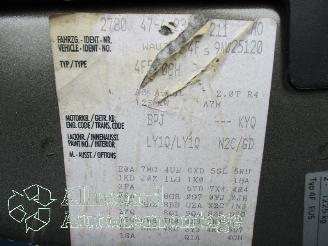 Audi A6 A6 Avant (C6) Combi 2.0 T FSI 16V (BPJ) [125kW]  (06-2005/08-2011) picture 12