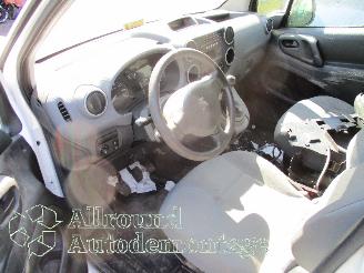 Citroën Berlingo Berlingo Van 1.6 Hdi, BlueHDI 75 (DV6ETED(9HN)) [55kW]  (07-2010/04-20=
20) picture 9