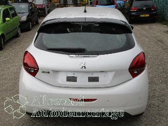 Peugeot 208 208 I (CA/CC/CK/CL) Hatchback 1.2 Vti 12V PureTech 82 (EB2F(HMZ)) [60k=
W]  (03-2012/12-2019) picture 8